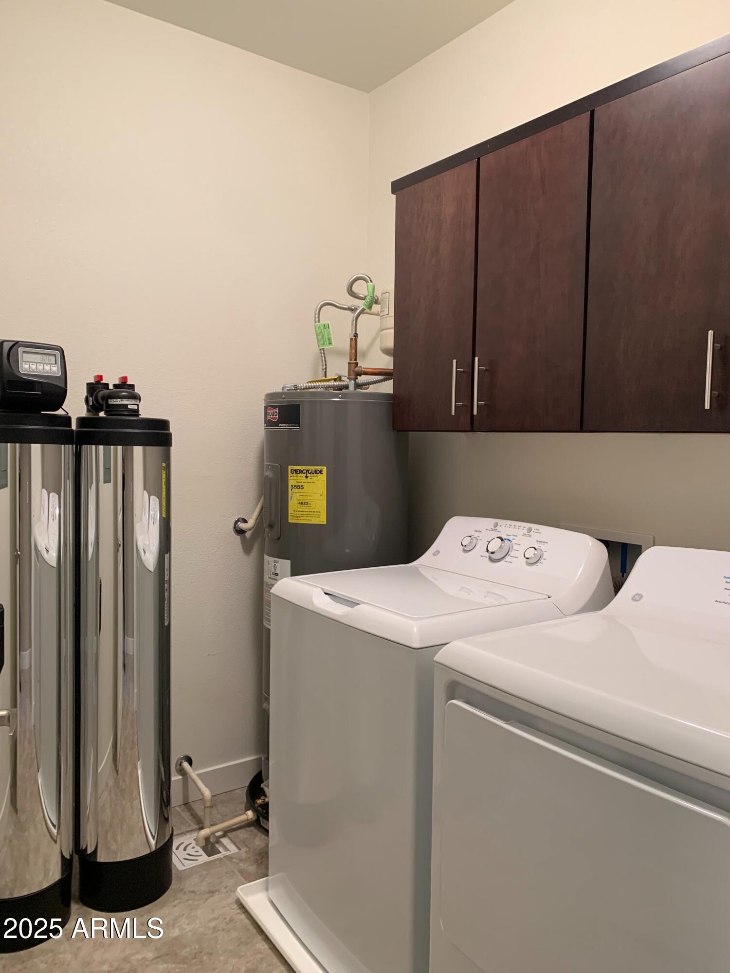 2511 West Queen Creek Road, Unit 326 Chandler, AZ 85248 - Photo 14 of 32 a utility room with dryer and washer