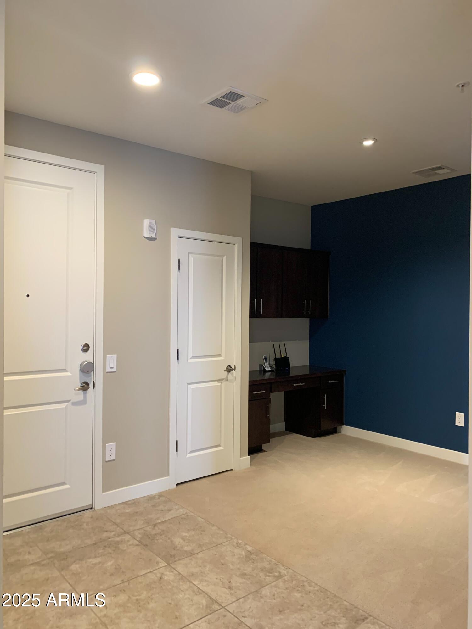 2511 West Queen Creek Road, Unit 326 Chandler, AZ 85248 - Photo 10 of 32