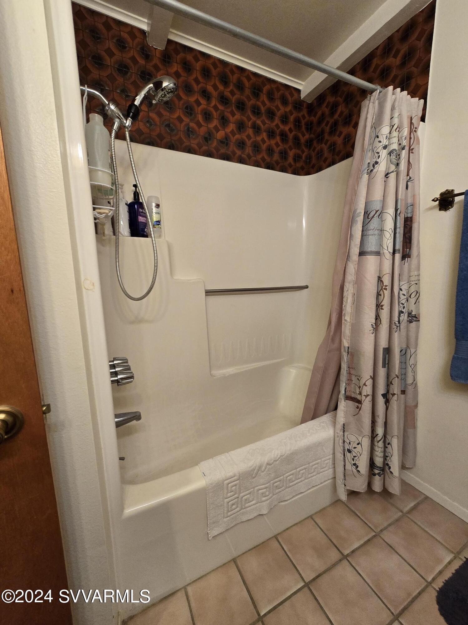 1707 Sawmill Road Cottonwood, AZ 86326 - Photo 57 of 93 Bathroom 2