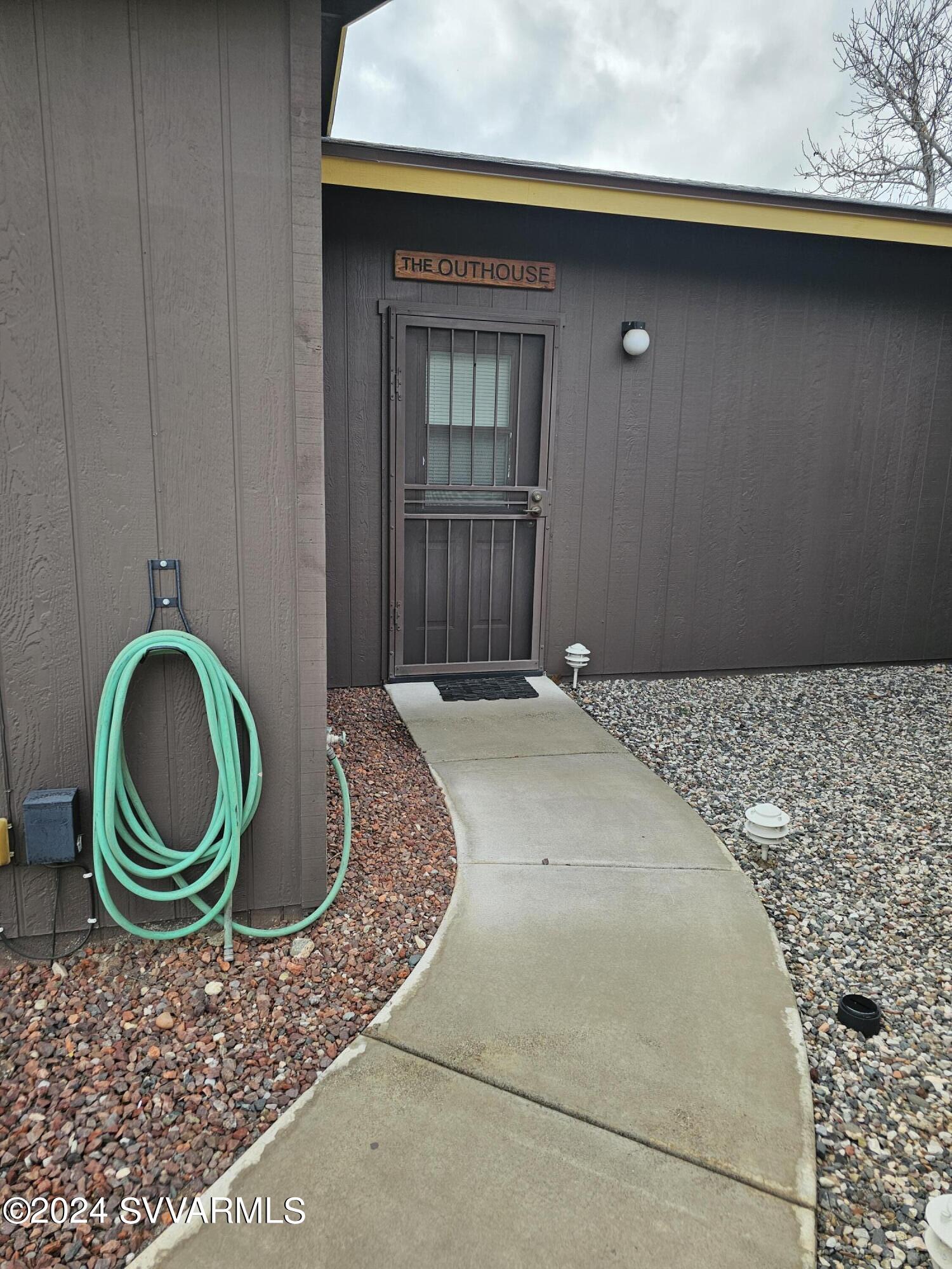 1707 Sawmill Road Cottonwood, AZ 86326 - Photo 77 of 93 Walkway to garage