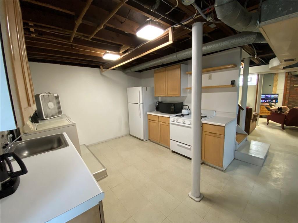 322 Thompson Run Road Ellwood City, PA 16117 - Photo 19 of 25 Gallery Image 19