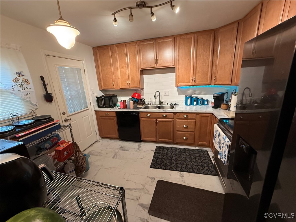 7413 Oak Ridge Street Henrico, VA 23294 - Photo 3 of 11 Gallery Image 3