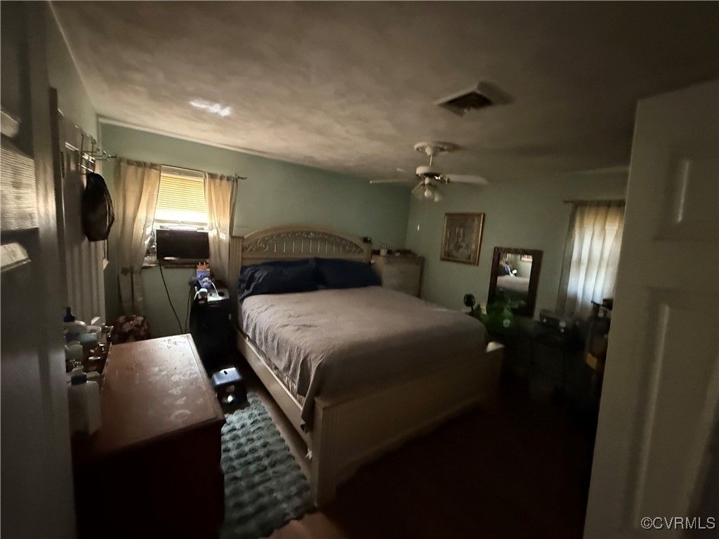 7413 Oak Ridge Street Henrico, VA 23294 - Photo 5 of 11 Gallery Image 5