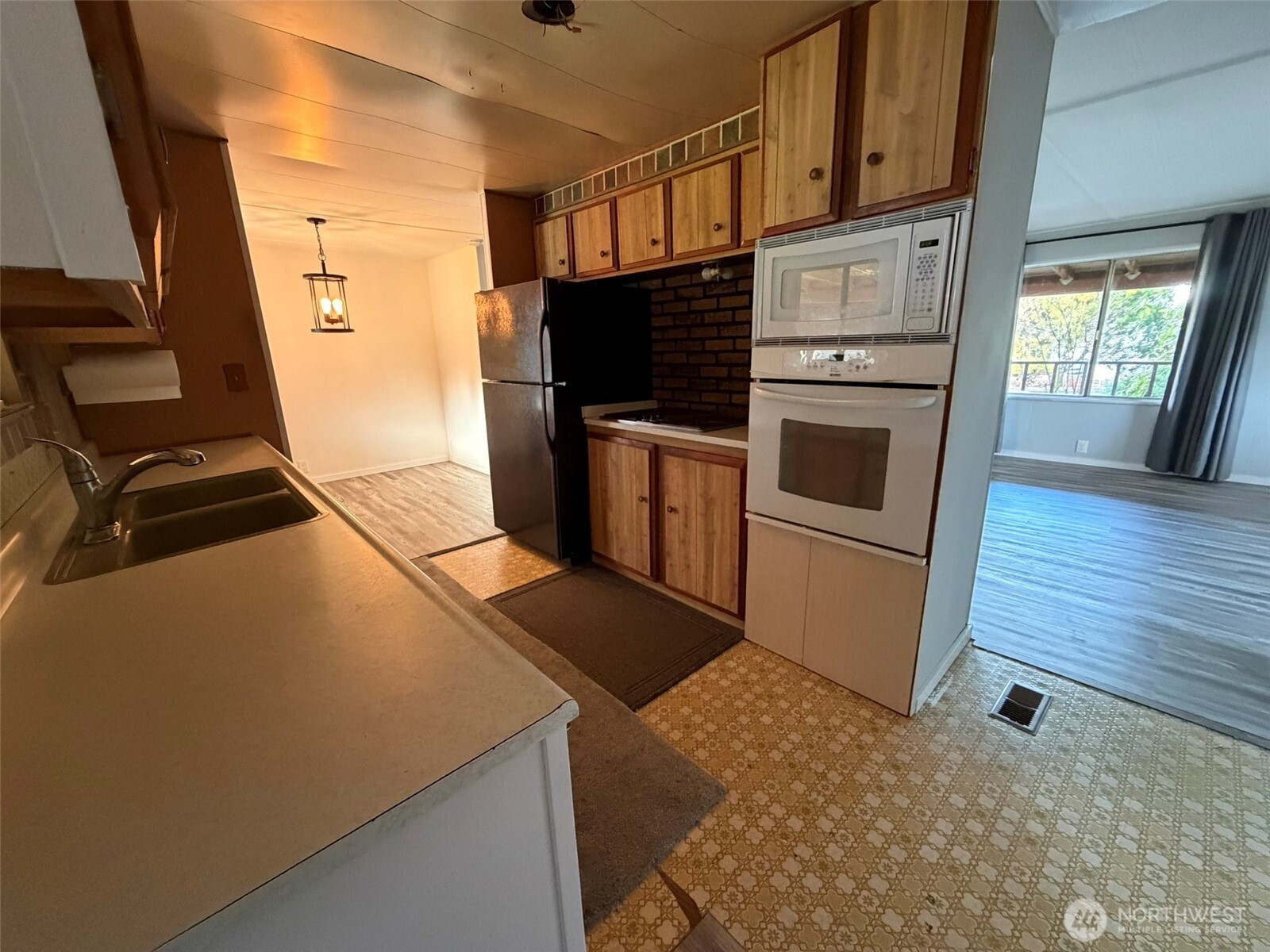 202 Ho Hum Lane Aberdeen, WA 98520 - Photo 16 of 40