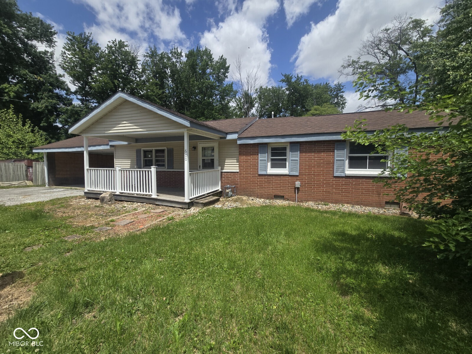 600 West Beech Street Sullivan, IN 47882 - Photo 2 of 20