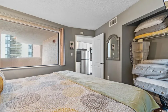 $1,100 | 1501 South Ocean Boulevard, Unit 305, North Myrtle Beach, SC 29582