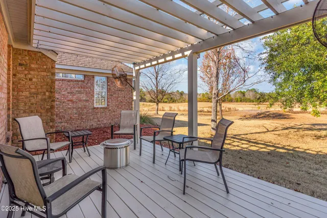 $475,000 | 100 Scotlands Court, Hampstead, NC 28443