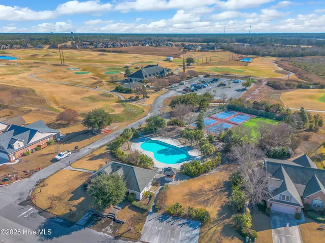 $475,000 | 100 Scotlands Court, Hampstead, NC 28443