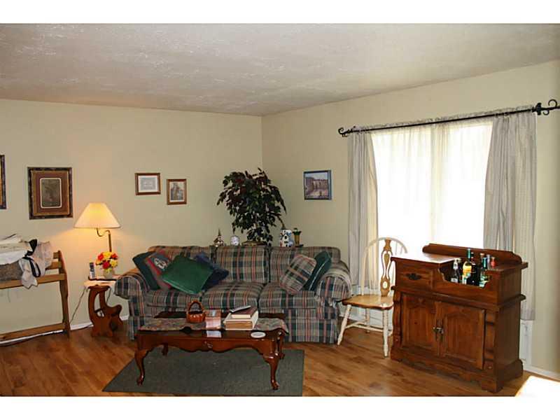 3520 Lowry Road Indianapolis, IN 46222 - Photo 4 of 19 Gallery Image 4