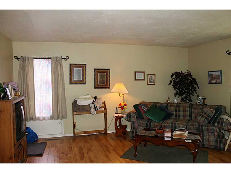 3520 Lowry Road Indianapolis, IN 46222 - Photo 5 of 19 Gallery Image 5
