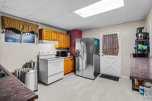 $169,000 | 1933 Butterfield Avenue, Utica, NY 13501