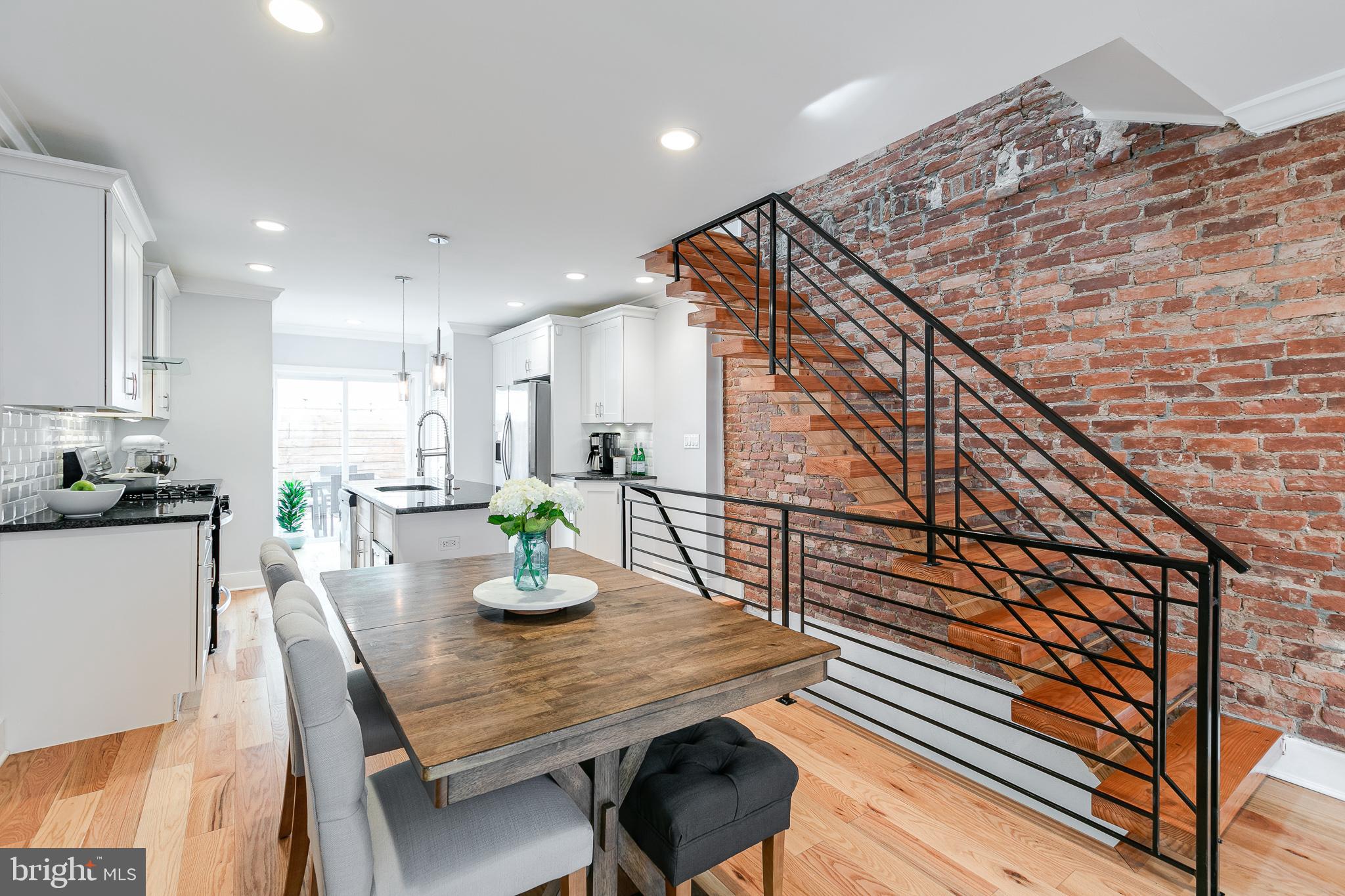 1531 Manton Street Philadelphia, PA 19146 - Photo 3 of 27