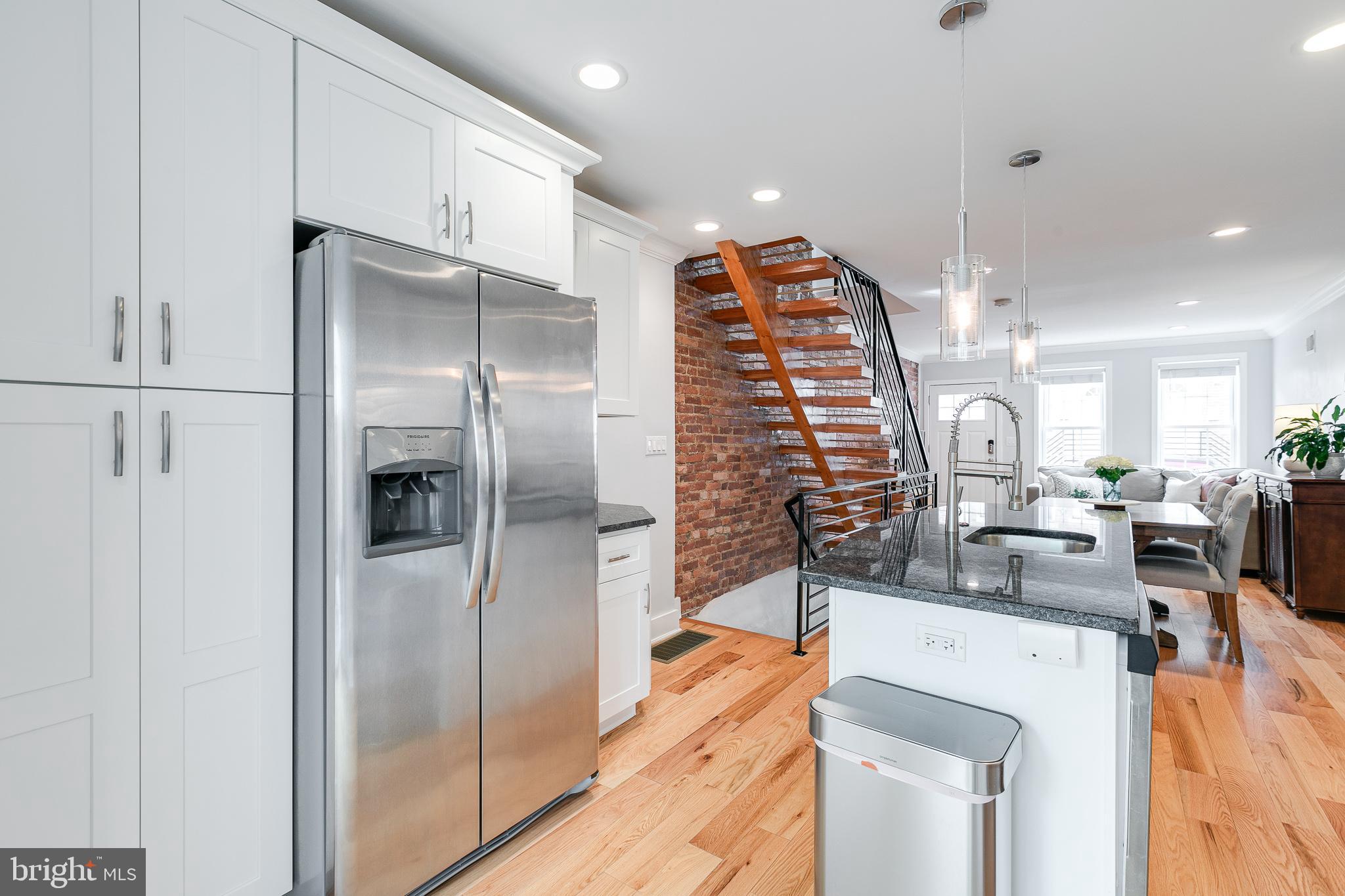 1531 Manton Street Philadelphia, PA 19146 - Photo 9 of 27
