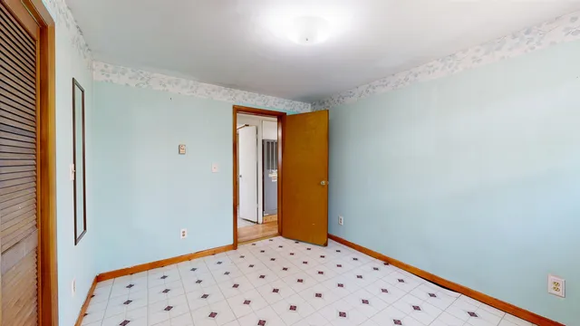 $70,000 | 30 Avenue B, Burlington, VT 05408