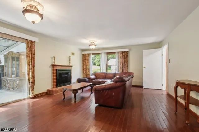 $3,300 | 7 Cole Avenue, Montville, NJ 07045