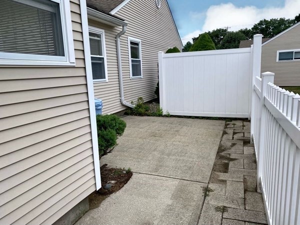 18 Mitchell Drive, Unit S2 Chicopee, MA 01022 - Photo 12 of 13