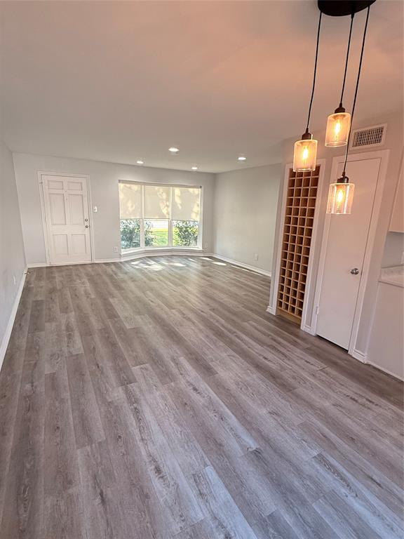 3913 Inwood Road, Unit 1007 Dallas, TX 75209 - Photo 8 of 20 Gallery Image 8