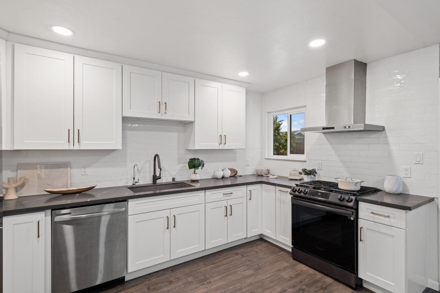 1732 Fallbrook Avenue San Jose, CA 95130 - Photo 21 of 54