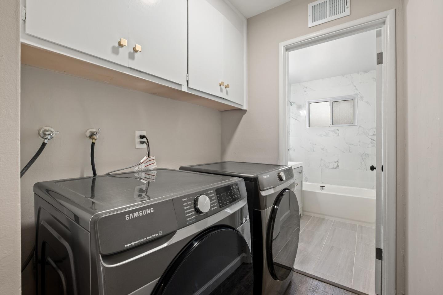 1732 Fallbrook Avenue San Jose, CA 95130 - Photo 41 of 54 a utility room with dryer and washer