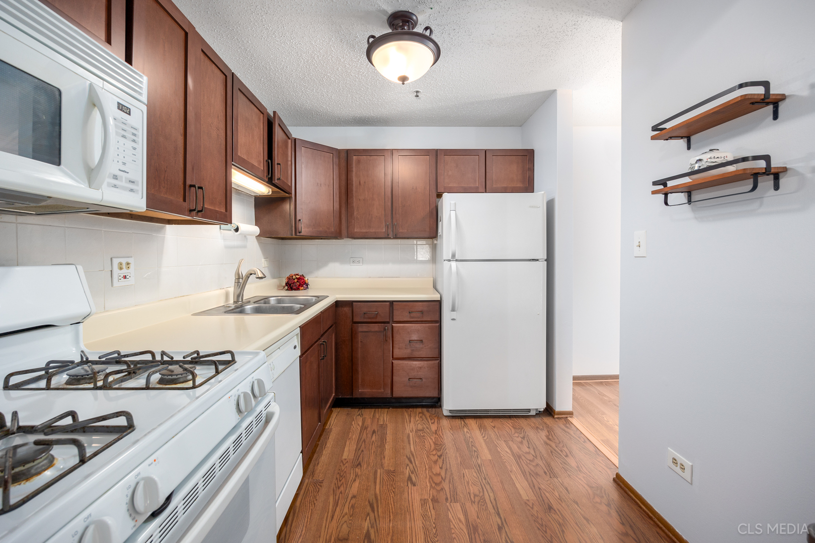 760 Weidner Road, Unit 205 Buffalo Grove, IL 60089 - Photo 8 of 26