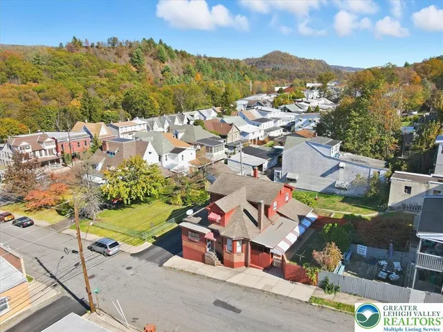 $209,900 | 101 South Columbia Street, Tamaqua, PA 18252