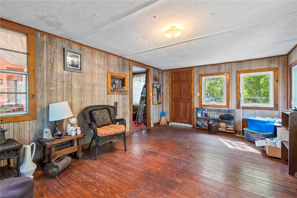 249 Keuka Road Interlachen, FL 32148 - Photo 7 of 49 Gallery Image 7