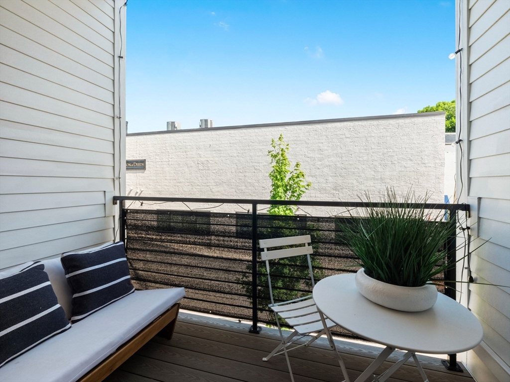 531 Main Street, Unit 1002 Reading, MA 01867 - Photo 33 of 34