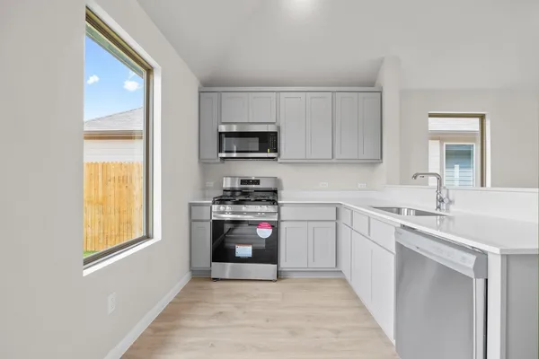 $238,900 | 281 Bendecido Loop, Elgin, TX 78621