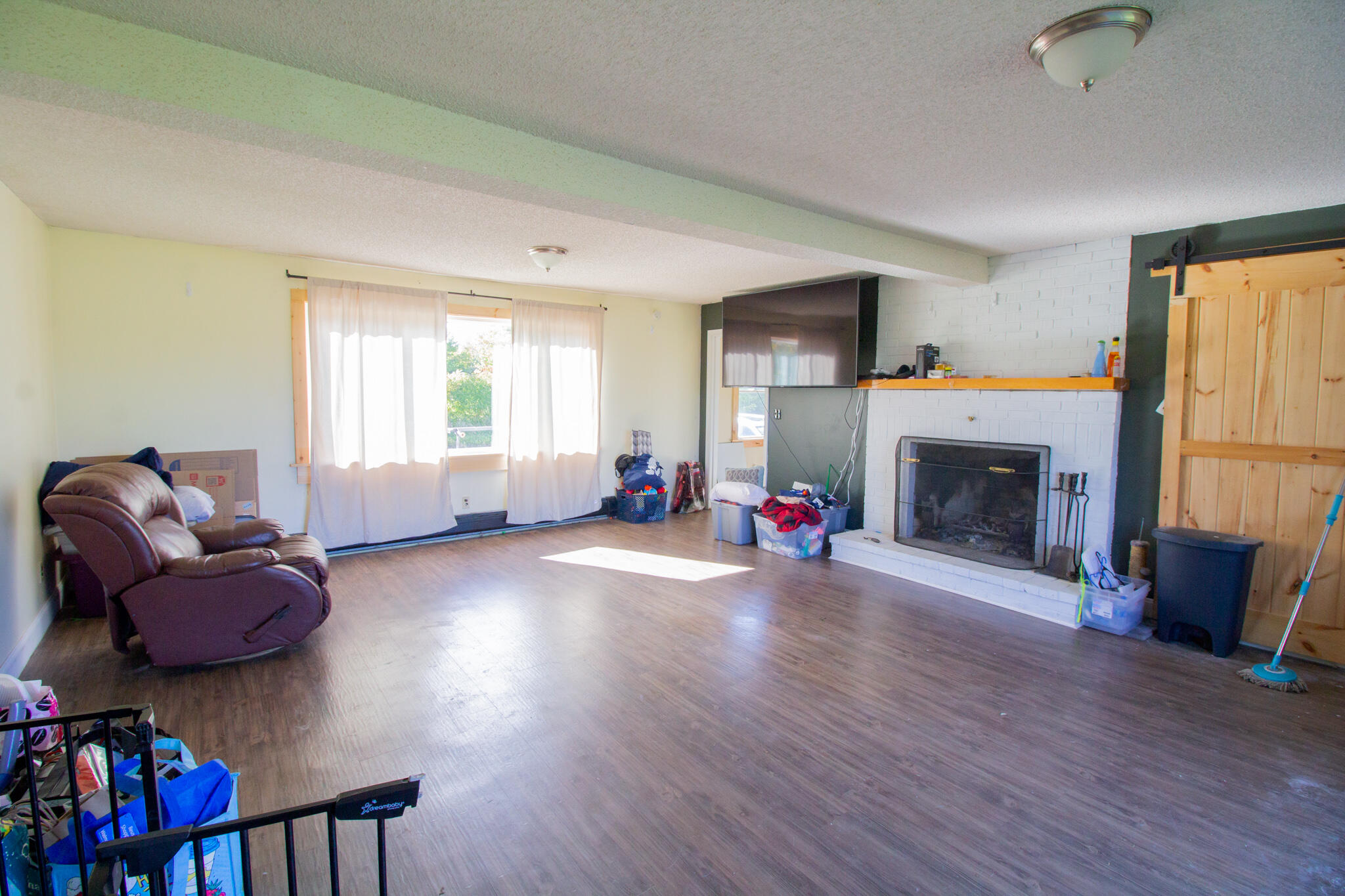 463 Williams Road Newport, ME 04953 - Photo 7 of 37 Living Room