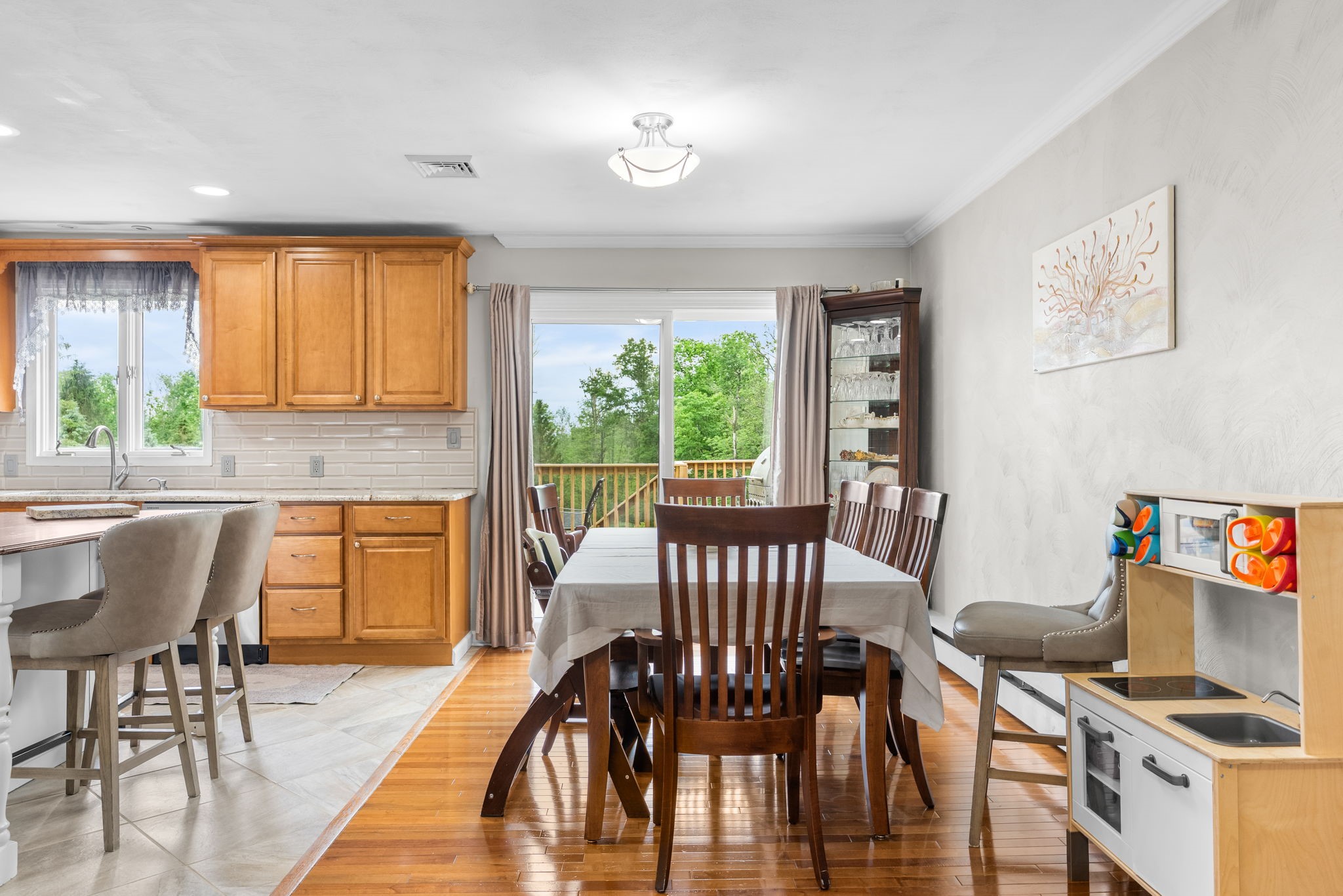 618 Pollard Hill Road Johnson City, NY 13790 - Photo 10 of 33