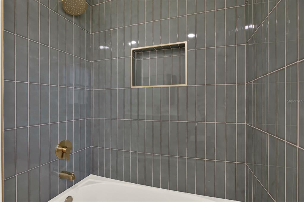 411 Palm Island Northeast Clearwater Beach, FL 33767 - Photo 10 of 20