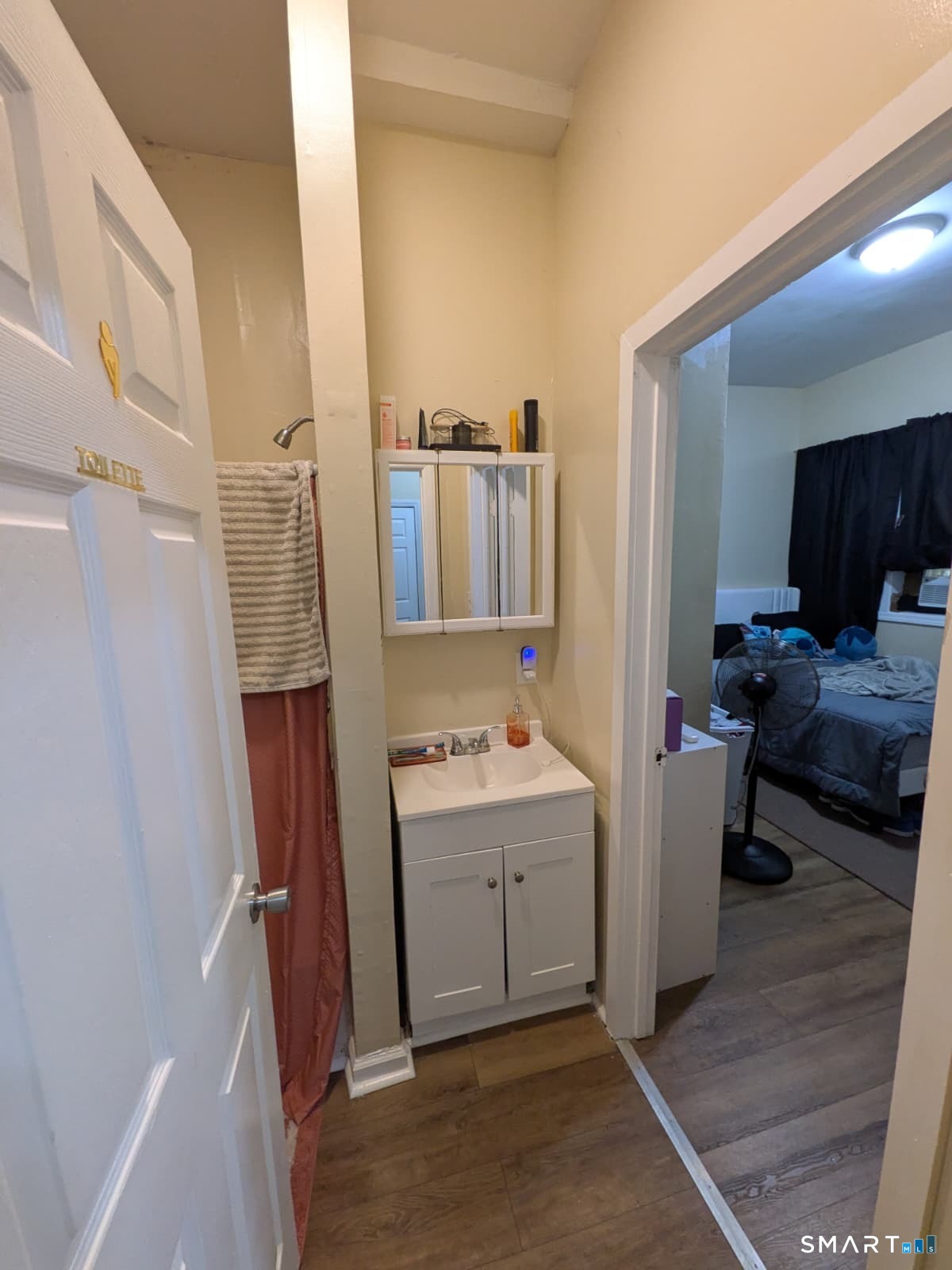 47 Spring Street New Haven, CT 06519 - Photo 14 of 29