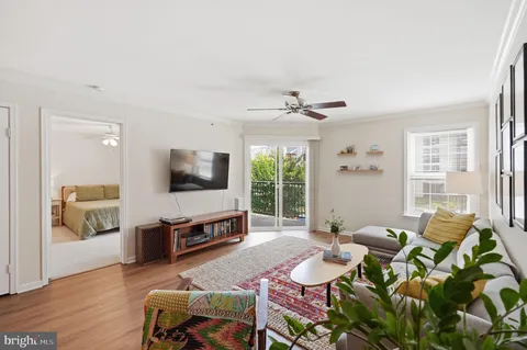 $399,900 | 3307 Wyndham Circle, Unit 2158, Alexandria, VA 22302