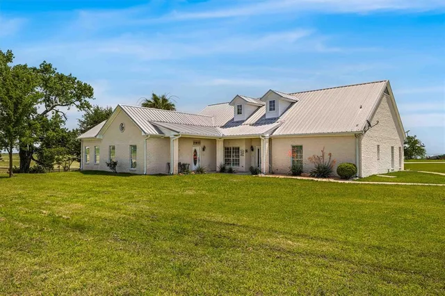 $999,000 | 3433 Cooksey Lane, Robinson, TX 76706