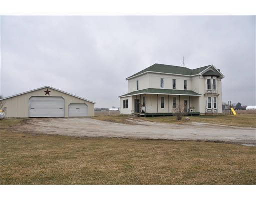 64261 Maple Road Lakeville, IN 46536 - Photo 1 of 12 Gallery Image 1