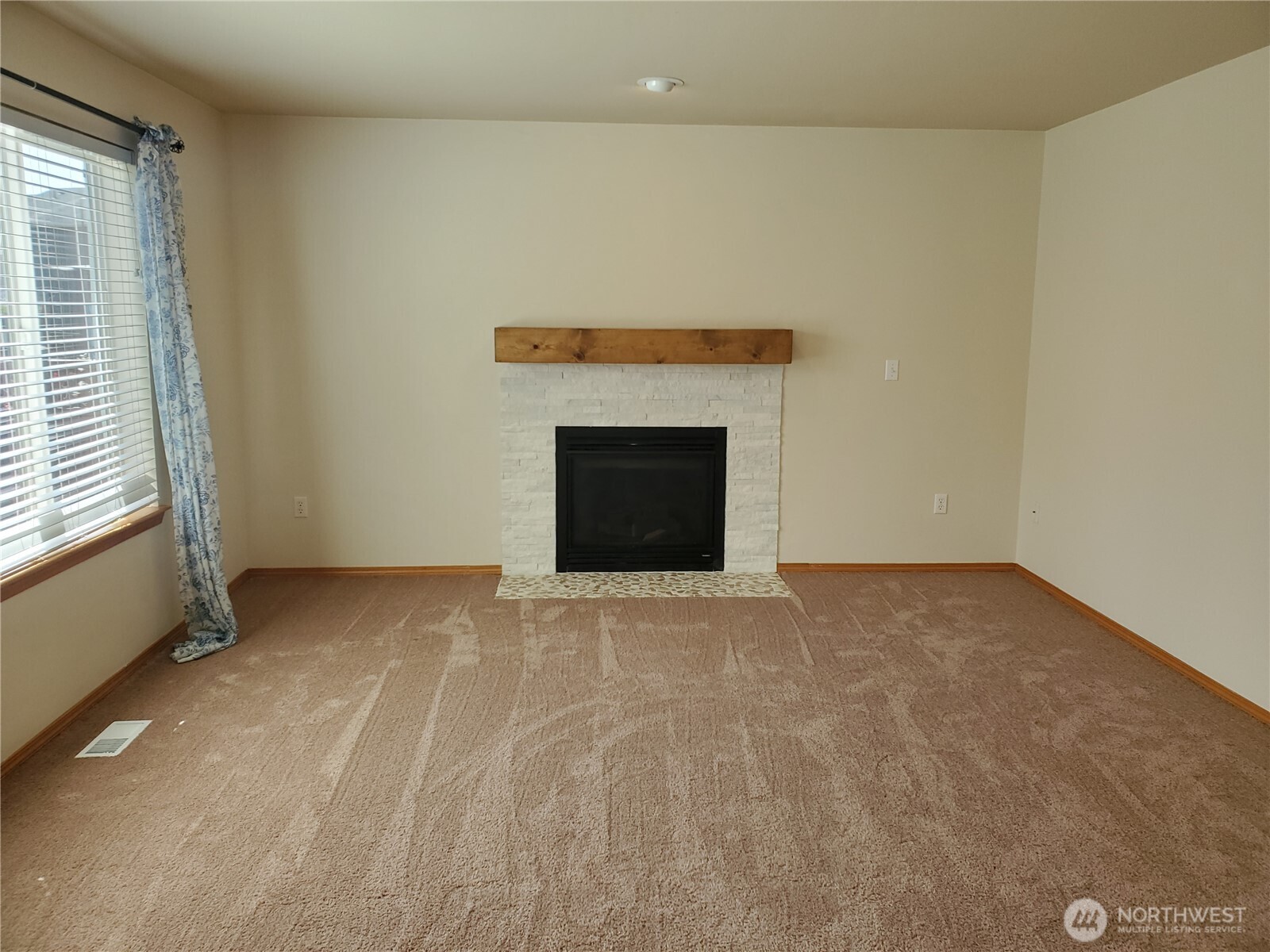 6642 Compass Street Southeast Lacey, WA 98513 - Photo 6 of 12