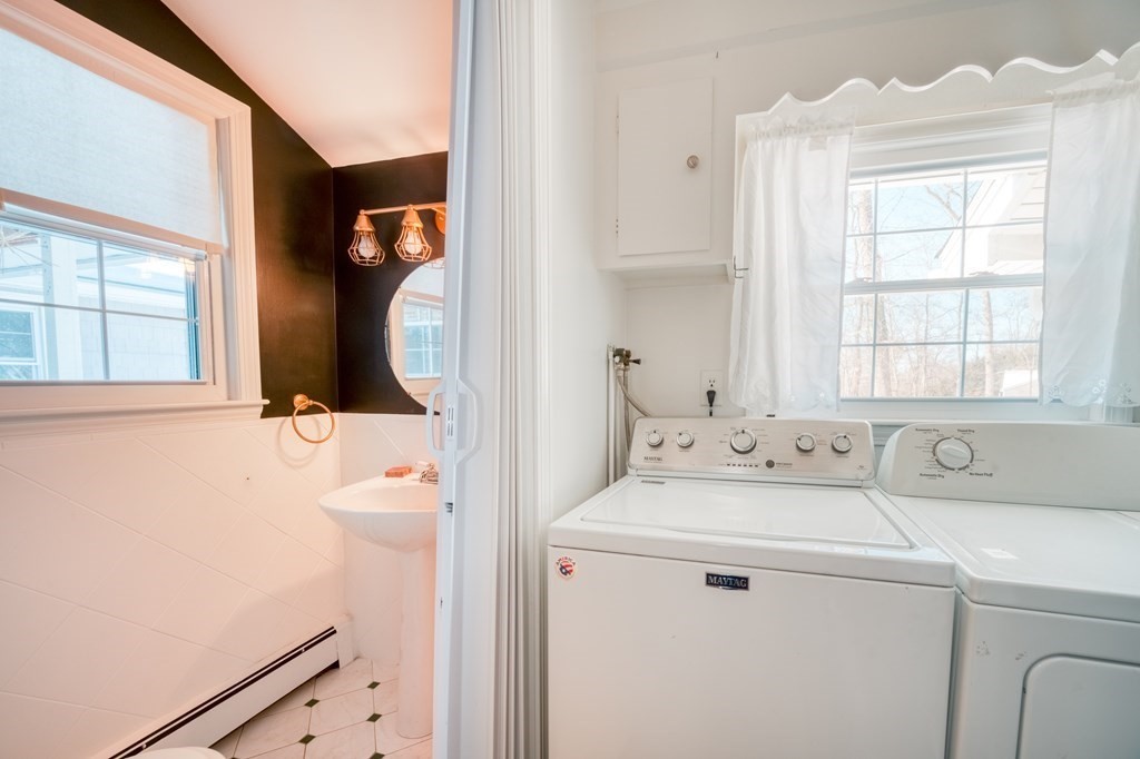 80 Robin Hill Road Chelmsford, MA 01824 - Photo 15 of 42 Gallery Image 15