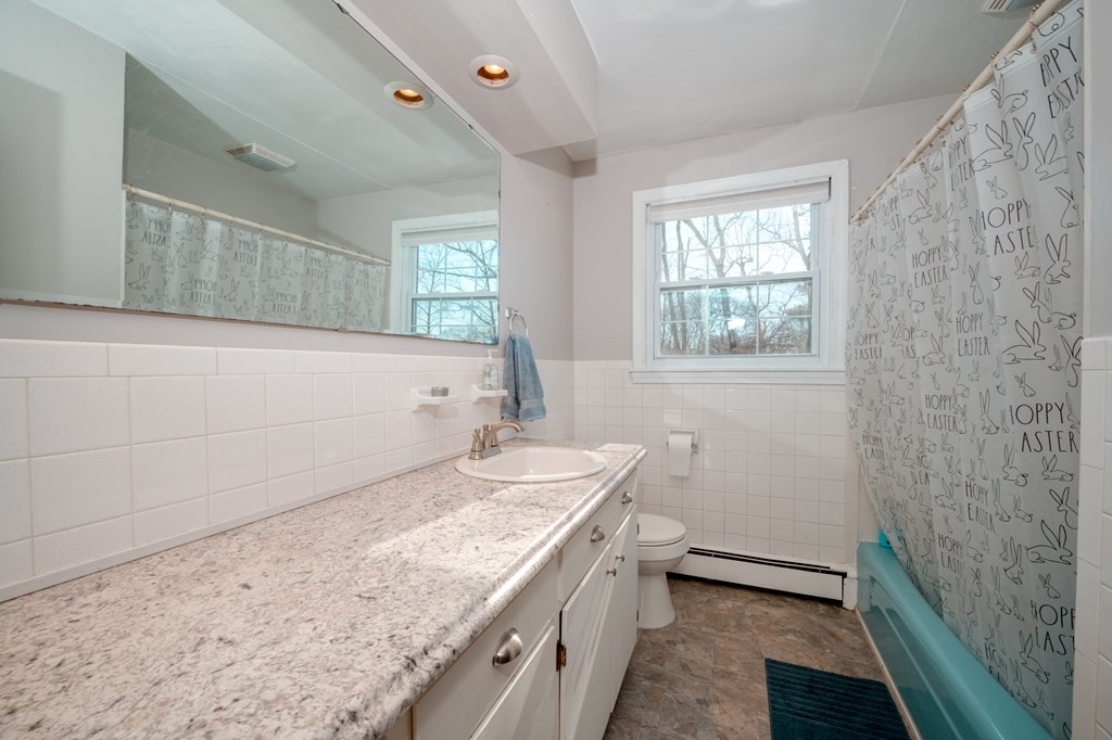 80 Robin Hill Road Chelmsford, MA 01824 - Photo 20 of 42 Gallery Image 20