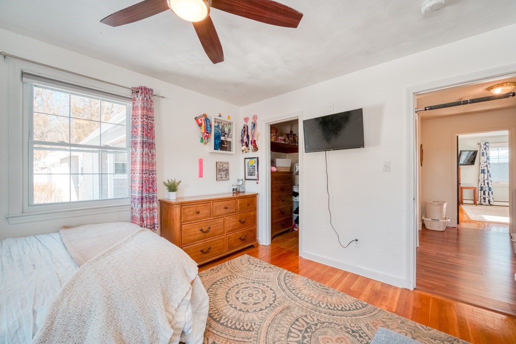 80 Robin Hill Road Chelmsford, MA 01824 - Photo 24 of 42 Gallery Image 24