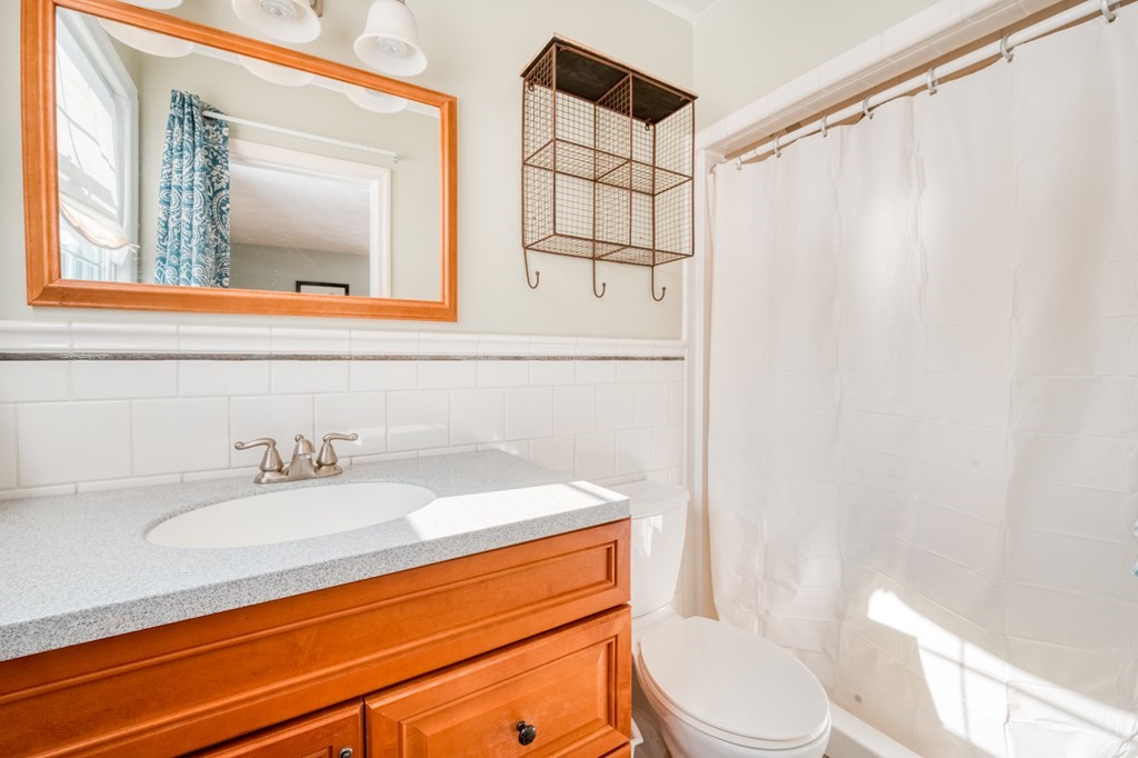 80 Robin Hill Road Chelmsford, MA 01824 - Photo 27 of 42 Gallery Image 27