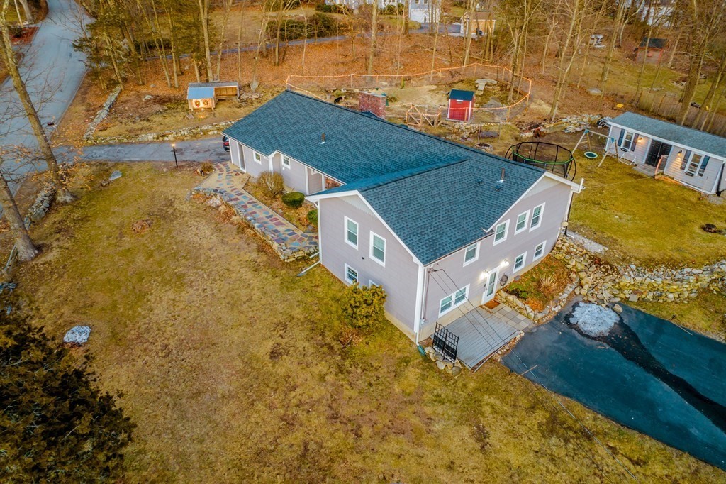 80 Robin Hill Road Chelmsford, MA 01824 - Photo 40 of 42 Gallery Image 40