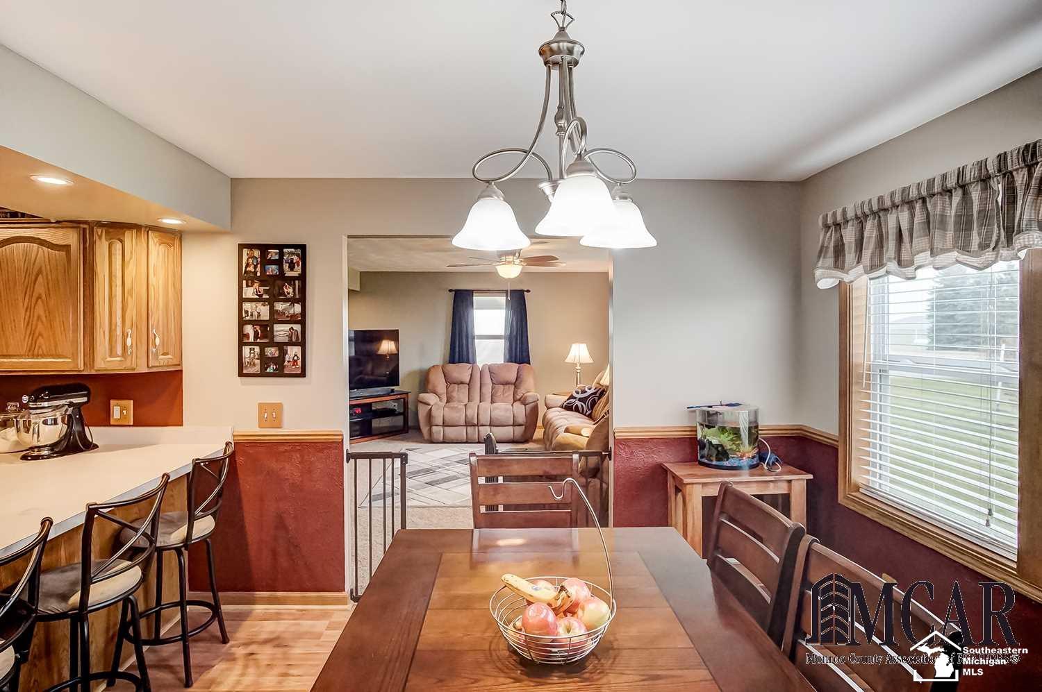 440 Nieman Road Dundee, MI 48131 - Photo 12 of 45 Eat-In Kitchen
