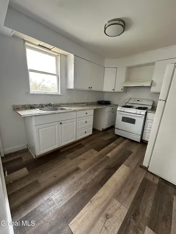 $178,900 | 44 Storrie Street, Amsterdam, NY 12010