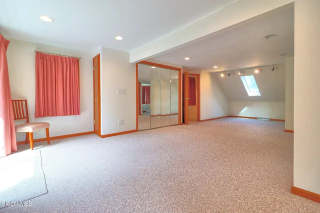 $329,000 | 22 Schaffer Drive, Colonie, NY 12047