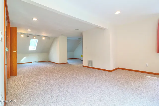 $329,000 | 22 Schaffer Drive, Colonie, NY 12047