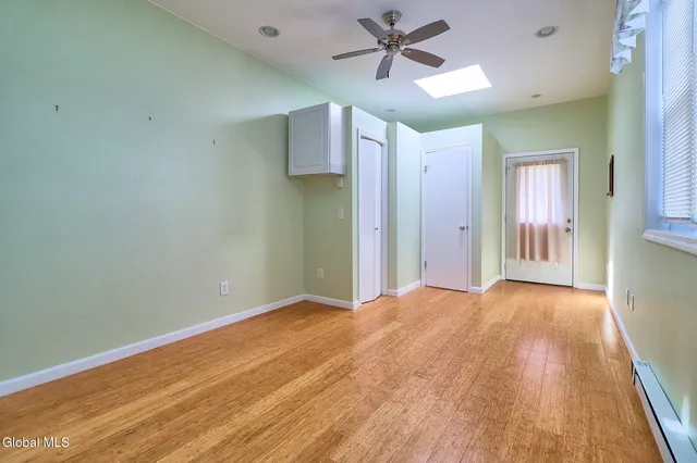 $329,000 | 22 Schaffer Drive, Colonie, NY 12047