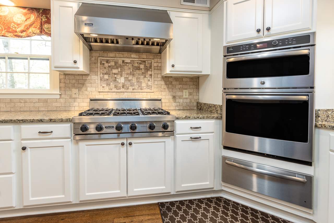 2323 Kirby Road Memphis, TN 38119 - Photo 5 of 25 Gallery Image 5