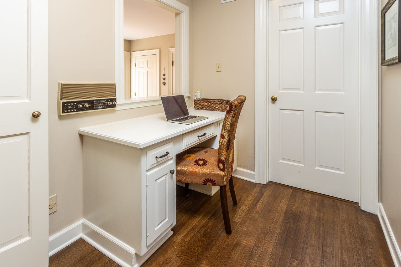 2323 Kirby Road Memphis, TN 38119 - Photo 8 of 25 Gallery Image 8