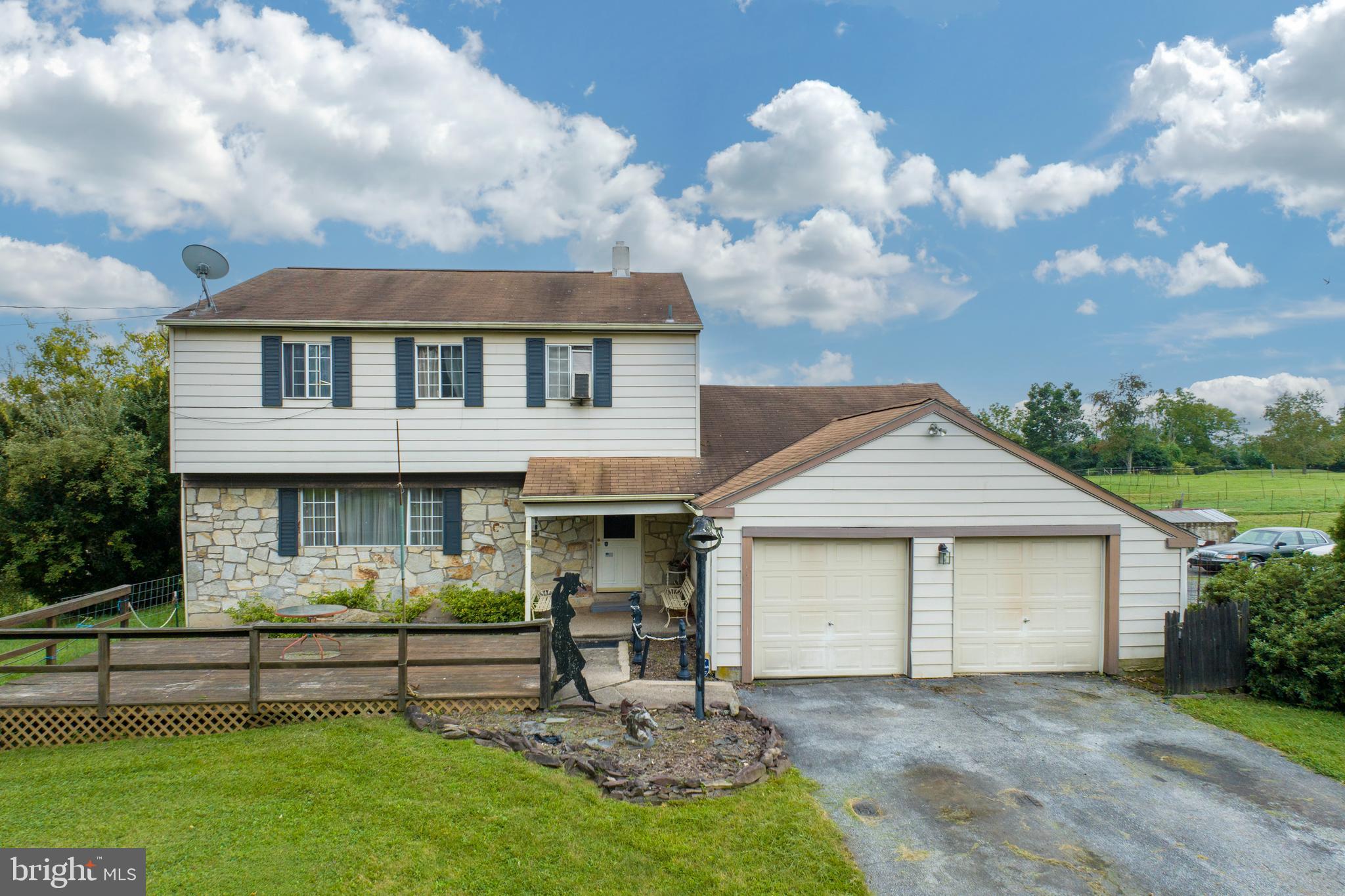 46 Little Road Perkiomenville, PA 18074 - Photo 32 of 57 Exterior front of house