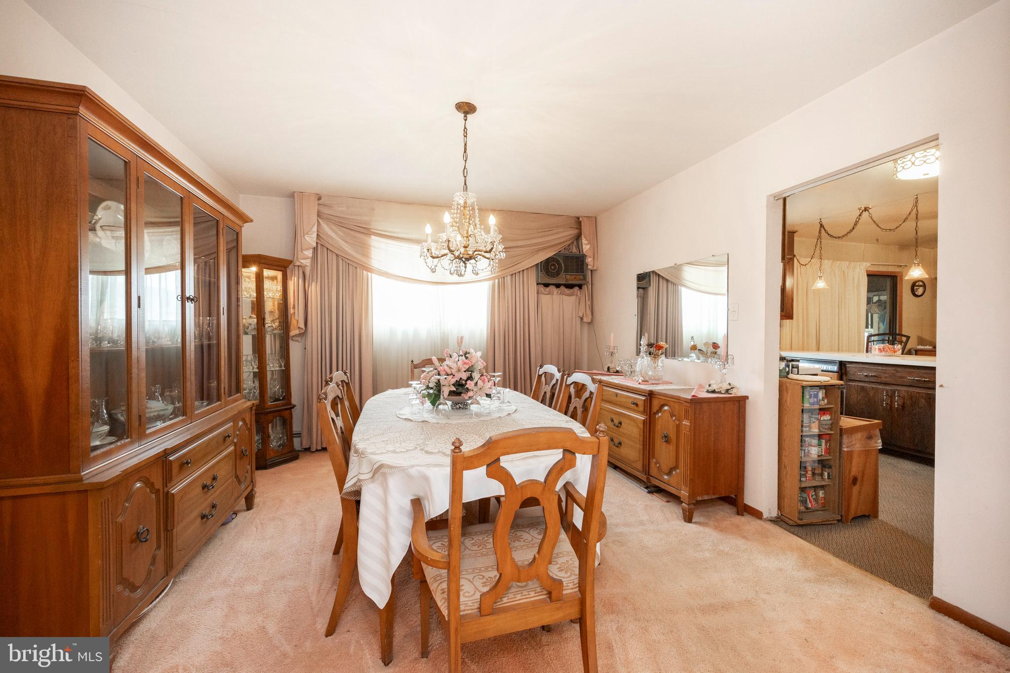 46 Little Road Perkiomenville, PA 18074 - Photo 39 of 57 Dining room